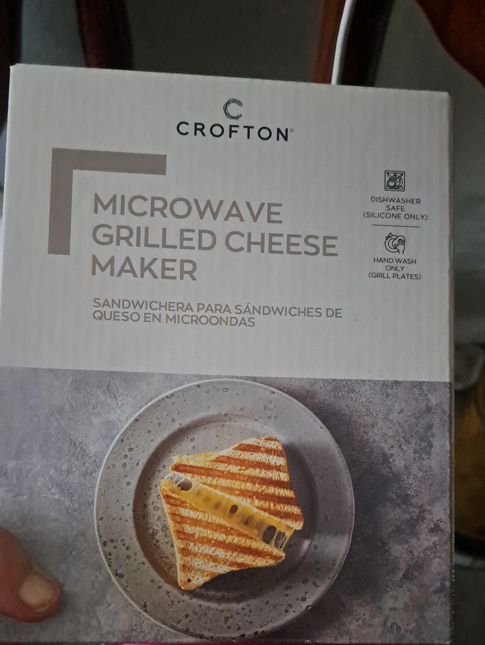 Crofton Microwave Grilled Cheese Maker - White